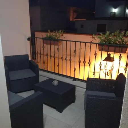 לינה וארוחת בוקר Il Vicoletto