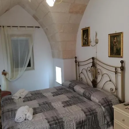 לינה וארוחת בוקר Il Vicoletto *