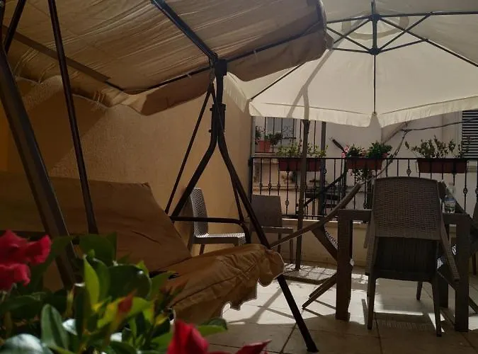 Il Vicoletto فندق مبيت وإفطار *